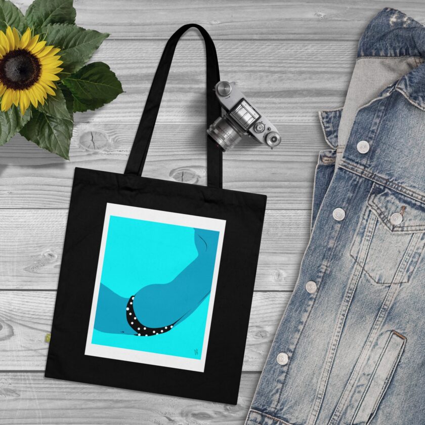 Dive In Tote Bag - Image 8